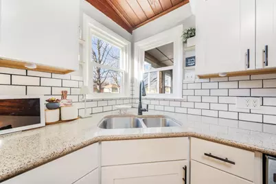 818 W Marquette Street, Appleton, WI 54914 - Photo 6