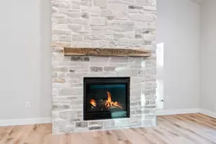 4079 Brussels Wy, Green Bay, WI 54313 - Photo 6