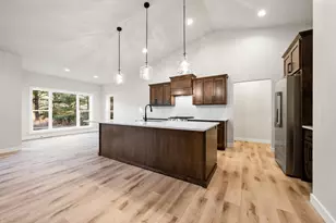 4079 Brussels Wy, Green Bay, WI 54313 - Photo 10