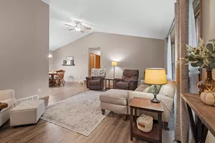 6218 Tielens Rd, Luxemburg, WI 54217 - Photo 2