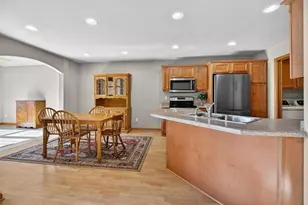 1402 Candlelight Ln #1, Fond du Lac, WI 54935 - Photo 6