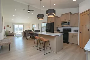 601 Hammen Ct, Kaukauna, WI 54130 - Photo 10