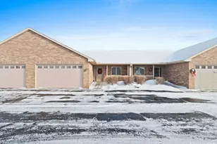 1319 Pond View Cir, De Pere, WI 54115 - Photo 36