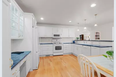 1319 Pond View Circle #59, De Pere, WI 54115 - Photo 4