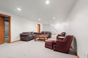 1319 Pond View Cir, De Pere, WI 54115 - Photo 28