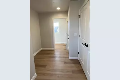 1515 Caroline Drive, New London, WI 54961 - Photo 8