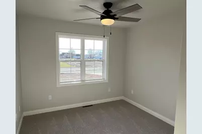 1515 Caroline Drive, New London, WI 54961 - Photo 14