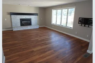 1419 S Fidelis Street, Appleton, WI 54911 - Photo 6