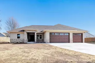 475 Earnhardt Ct, Green Bay, WI 54311 - Photo 28