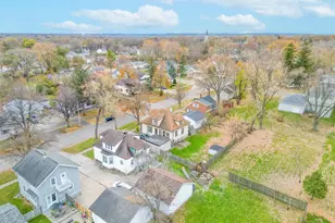 324 S Roosevelt St, Green Bay, WI 54301 - Photo 32