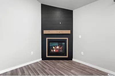 843 Red Hawk Drive, Pulaski, WI 54162 - Photo 10