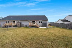 843 Redhawk Dr, Pulaski, WI 54162 - Photo 52