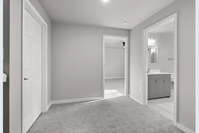 843 Red Hawk Drive, Pulaski, WI 54162 - Photo 30