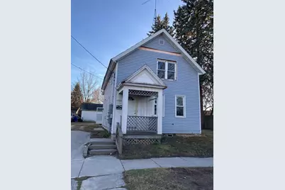 1709 Madison Street, Manitowoc, WI 54220 - Photo 2