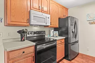 1690 Drum Corps Dr, Menasha, WI 54952 - Photo 8