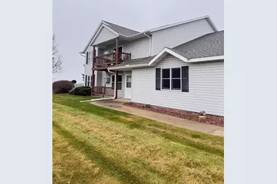 210 Country Side Court #C, Waupaca, WI 54981 - Photo 1