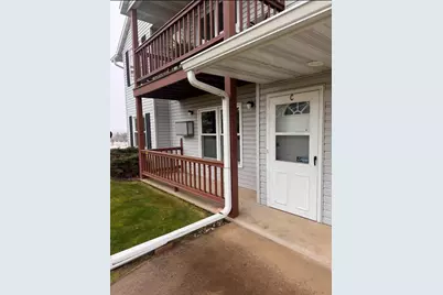 210 Country Side Court #C, Waupaca, WI 54981 - Photo 2