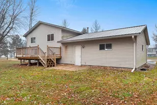 920 Hoffman St, Gresham, WI 54128 - Photo 26