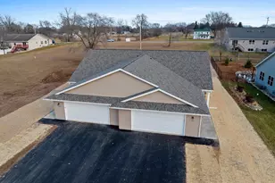 540 River Dr, Berlin, WI 54923 - Photo 24