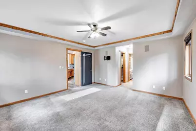 2805 Dewey Decker Drive, Green Bay, WI 54313 - Photo 12