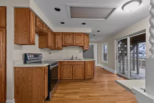 819 Otter Ave, Oshkosh, WI 54901 - Photo 16