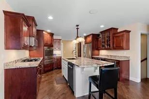 425 Hill Haven Ct, Little Suamico, WI 54141 - Photo 14