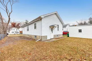 1474 Farlin Ave, Green Bay, WI 54302 - Photo 16