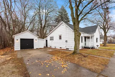 144 Hattie Street, Marinette, WI 54143 - Photo 2
