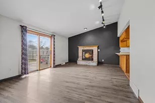 1241 Briarwood Dr, Menasha, WI 54952 - Photo 16