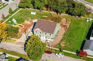 422 4th St, Green Bay, WI 54303 - Photo 18