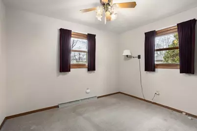 2109 E College Avenue, Appleton, WI 54915 - Photo 10