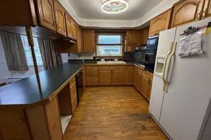 3308 13th St, Menominee, MI 49858 - Photo 4