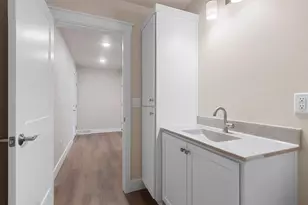 422 4th St, Green Bay, WI 54303 - Photo 36