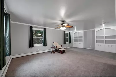 436 E Briar Lane, Green Bay, WI 54301 - Photo 6