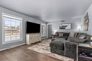 1720 Graber St, Oshkosh, WI 54901 - Photo 12