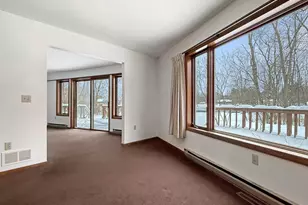 N1417 Oak Park Dr, Menominee, MI 49858 - Photo 16