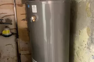 2401 S Jackson St, Appleton, WI 54915 - Photo 20