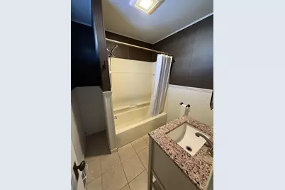 1313 Wisconsin Street, Oshkosh, WI 54901 - Photo 16