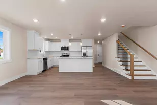 418 4th St, Green Bay, WI 54303 - Photo 24