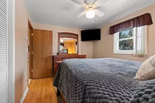 315 Johnson St, Pulaski, WI 54162 - Photo 18