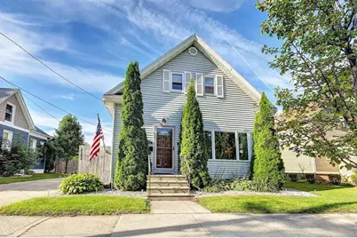 1132 Berner Street, Green Bay, WI 54302 - Photo 4