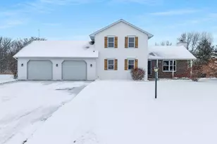 6220 Maribel Rd, Denmark, WI 54208 - Photo 2