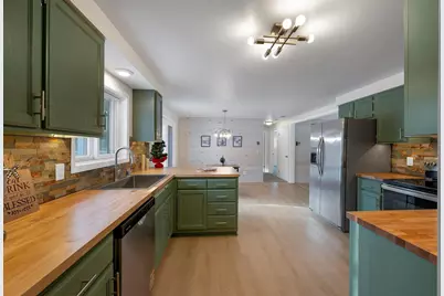 2131 Doran Street, Oconto, WI 54153 - Photo 4