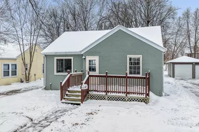 1536 Smith Street, Green Bay, WI 54302 - Photo 2