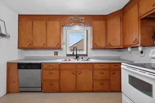 830 Racine St, Menasha, WI 54952 - Photo 8