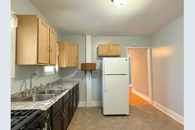 843 Bismarck Avenue, Oshkosh, WI 54902 - Photo 6