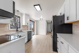 544 Somerset Dr, Green Bay, WI 54301 - Photo 18