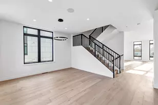 1144 Brookwood Dr, Green Bay, WI 54304 - Photo 8