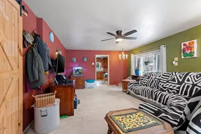 636 E St Joseph Street, Green Bay, WI 54301 - Photo 6