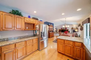 W6063 Strawflower Dr, Appleton, WI 54915 - Photo 14